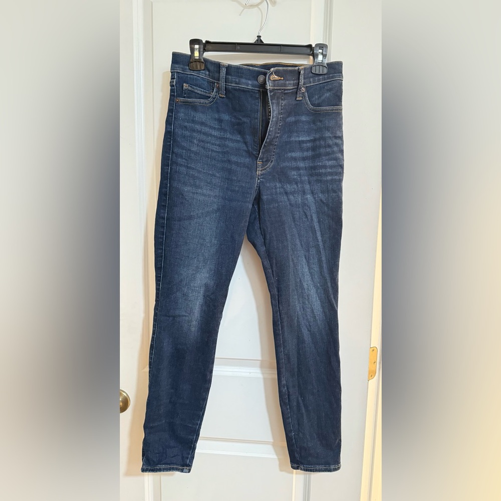 Women’s lucky brand blue skinny jeans